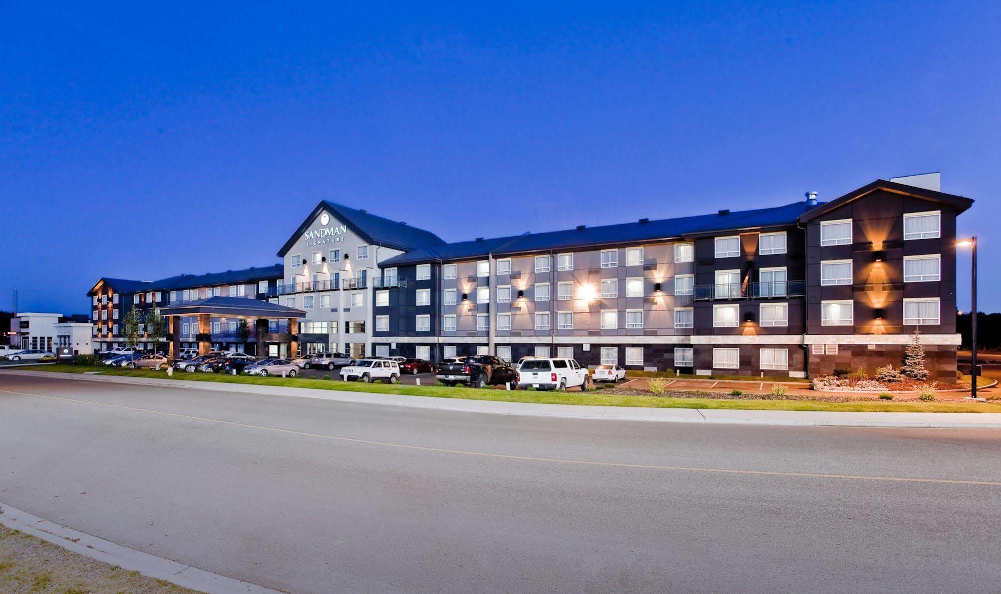 Sandman Signature Prince George Hotel Exteriör bild